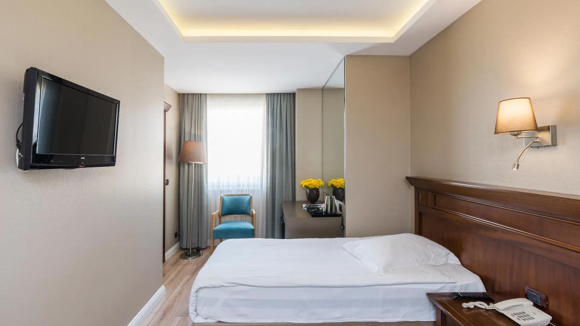 Semsan Hotel Istanbul